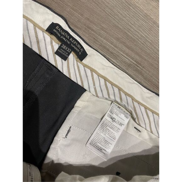 Banana Republic Mason Athletic Tapered Fit in Charcoal Chino Pants, Size 38 x 32 - Picture 5 of 13